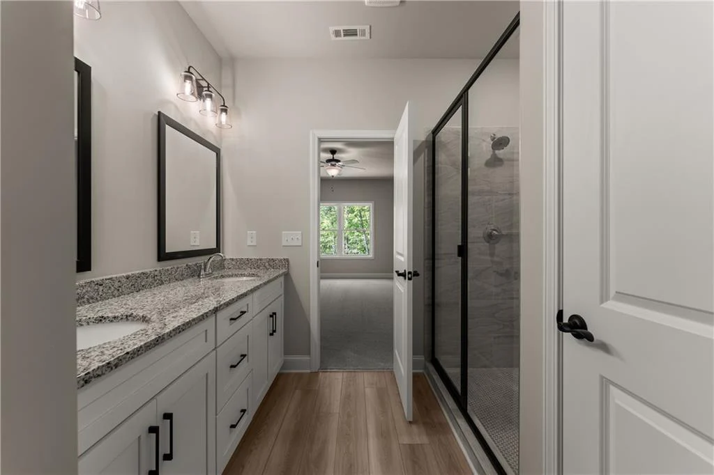 Image of Interior or Exterior of listing