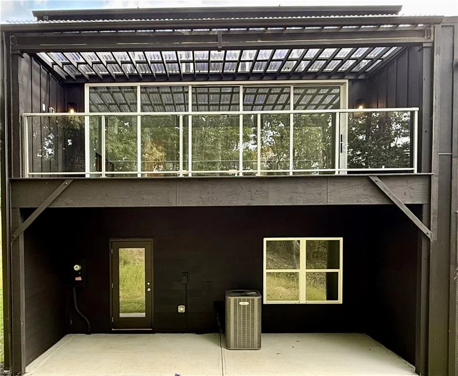 Image of Interior or Exterior of listing