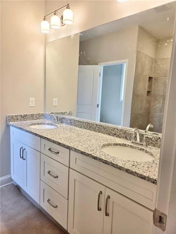 Image of Interior or Exterior of listing