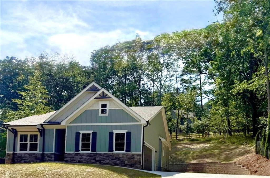 Image of Interior or Exterior of listing