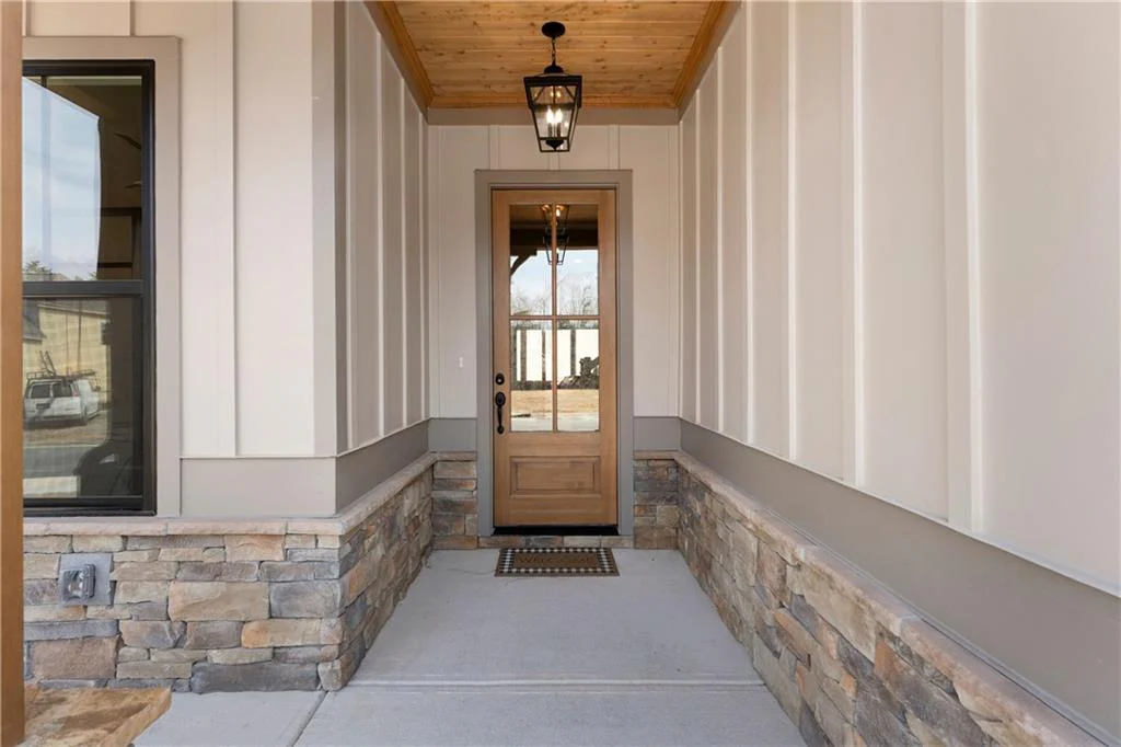 Image of Interior or Exterior of listing