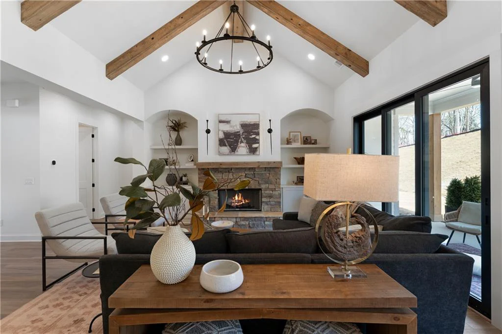 Image of Interior or Exterior of listing