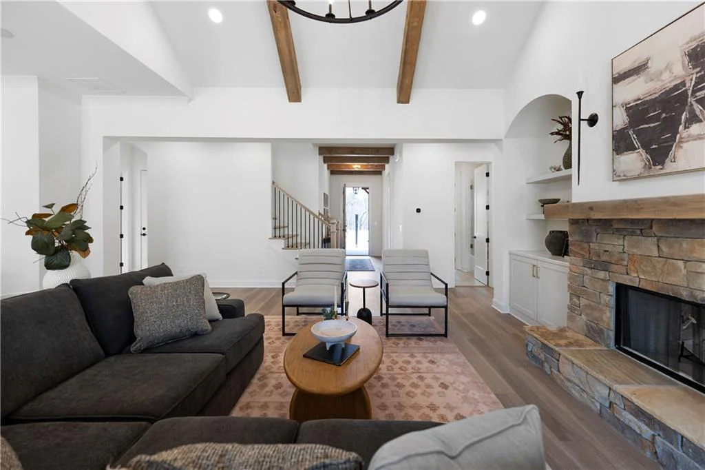 Image of Interior or Exterior of listing