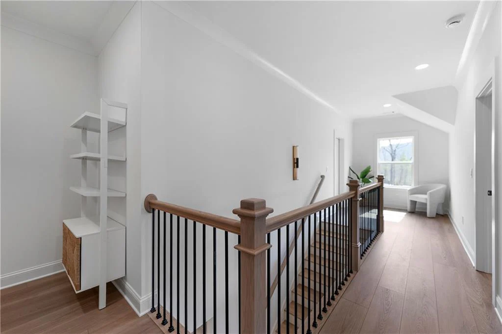 Image of Interior or Exterior of listing
