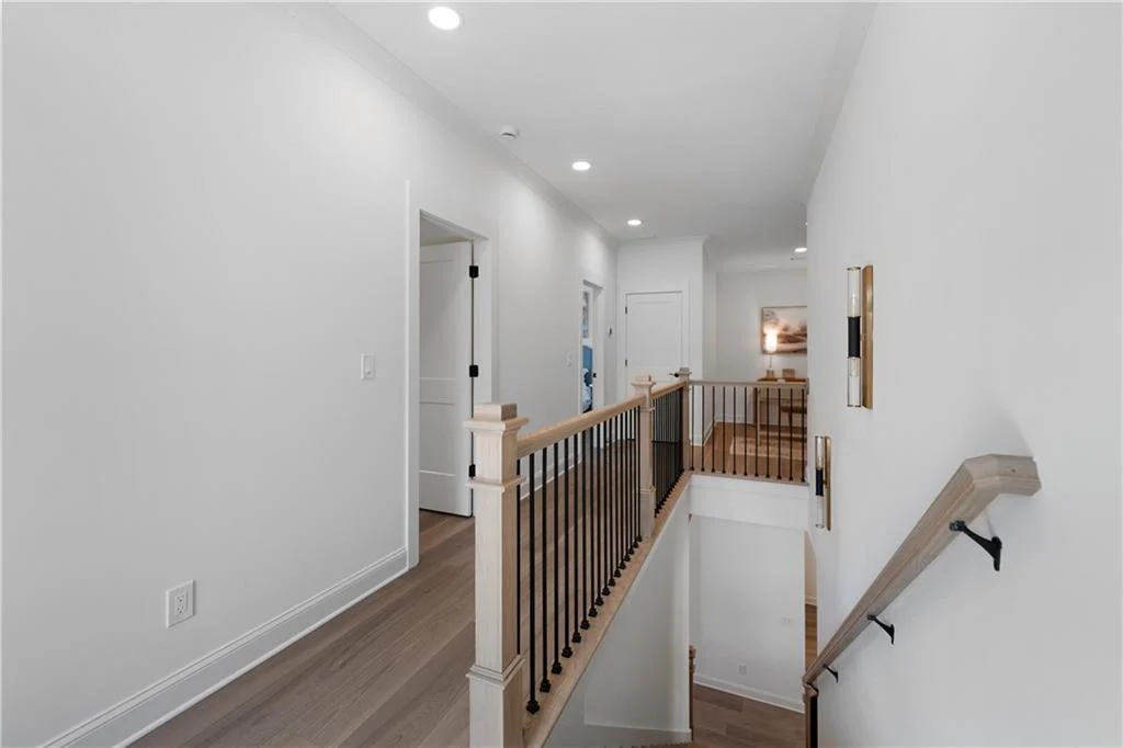 Image of Interior or Exterior of listing