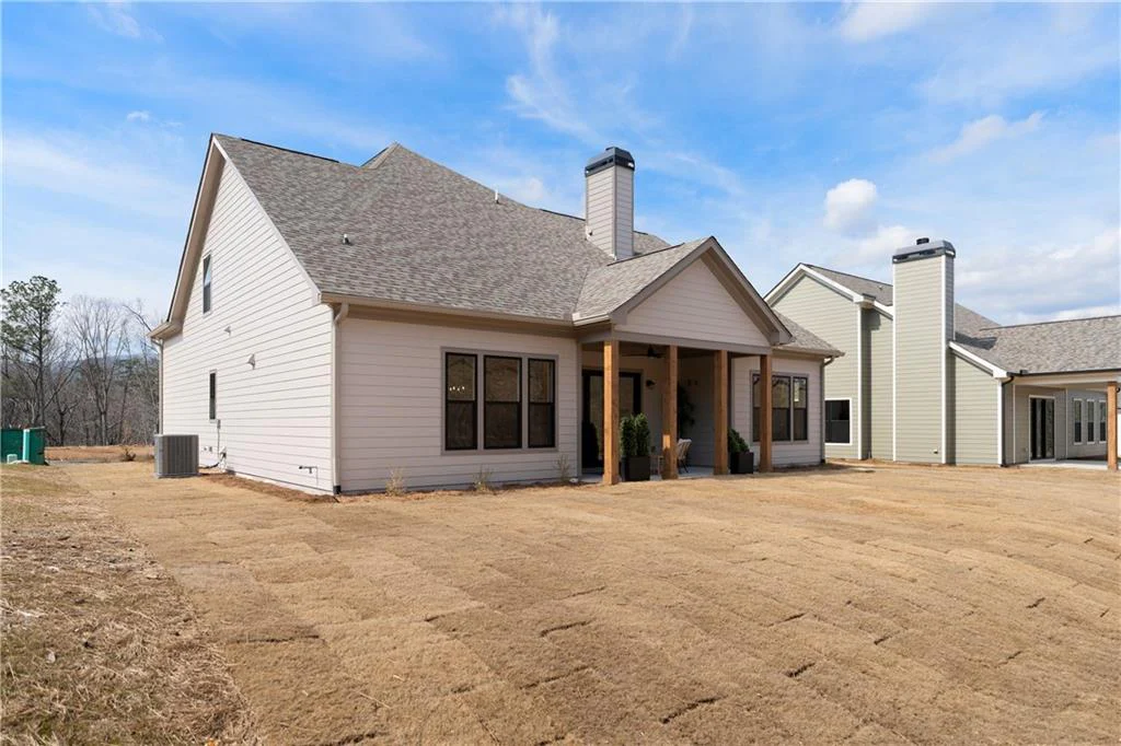 Image of Interior or Exterior of listing
