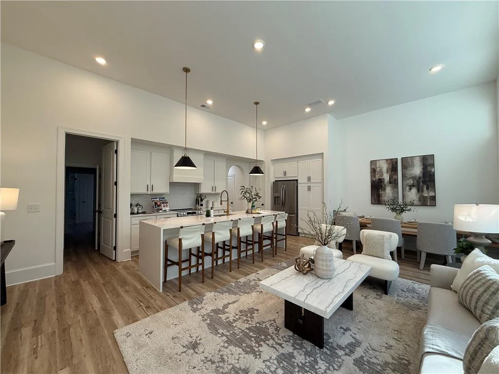 Image of Interior or Exterior of listing