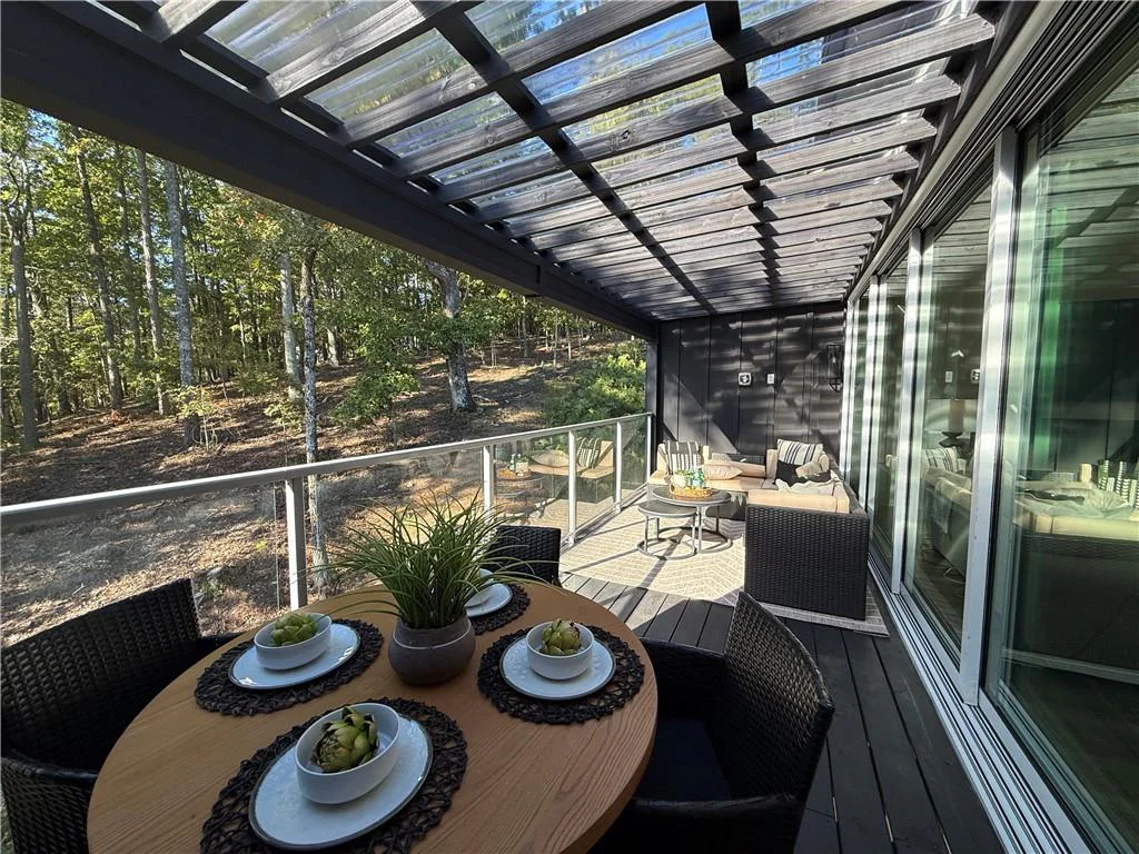 Image of Interior or Exterior of listing