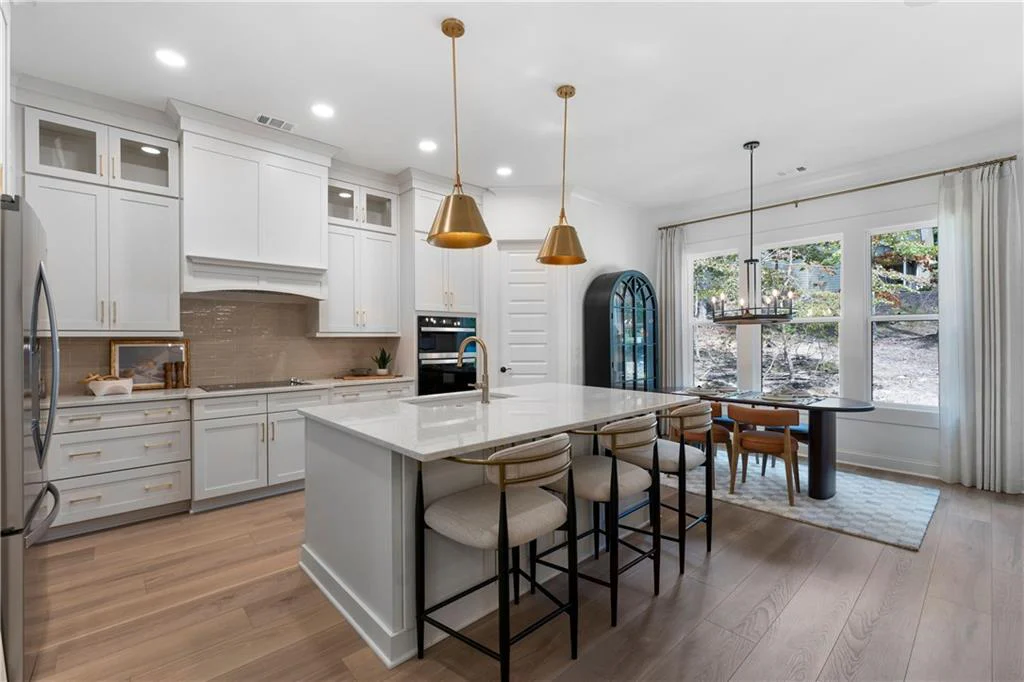 Image of Interior or Exterior of listing